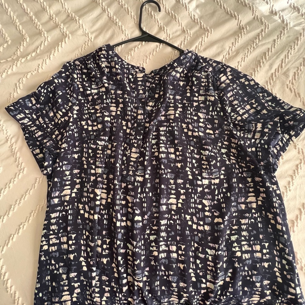 Chic Navy Patterned Blouse
